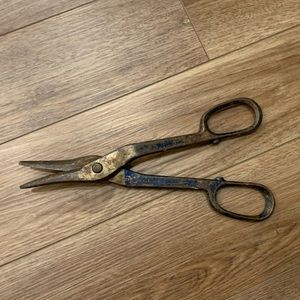 Large cast iron antique shears / farmhouse tool.